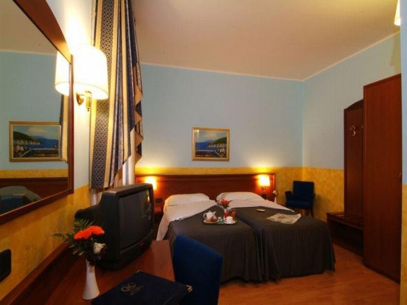 Hotel Majestic San Giuliano Milanese Eksteriør billede