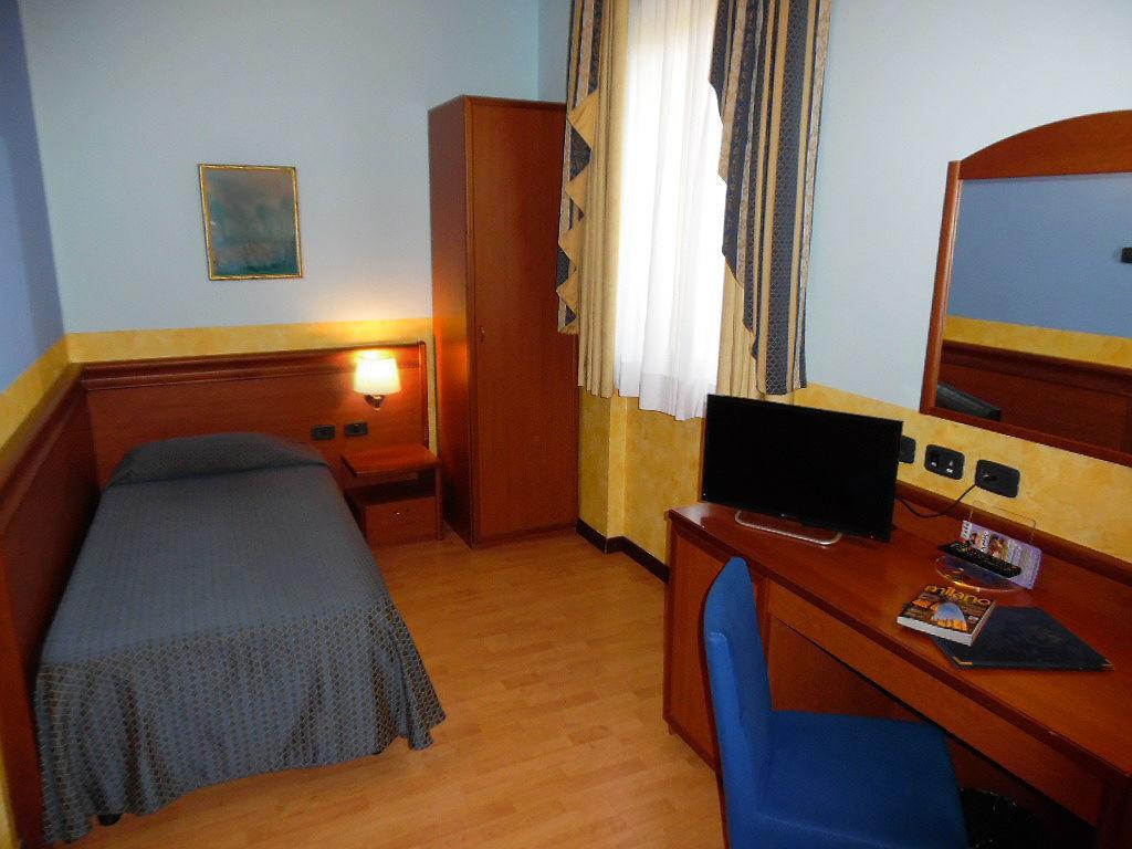 Hotel Majestic San Giuliano Milanese Eksteriør billede